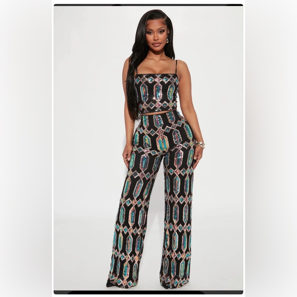 **Never worn*** Just Your Fairytale Sequin Pant Set - Black/combo XL